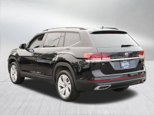 2023 Volkswagen Atlas 2.0T SE w/Technology 4MOTION