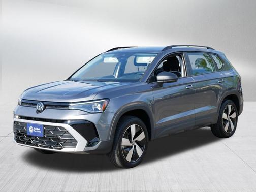Platinum Gray Metallic 2025 Volkswagen Taos 1.5T S