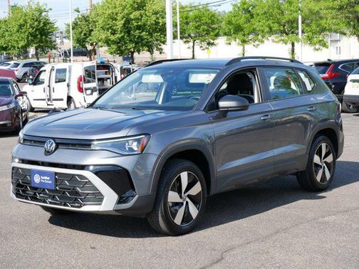 Platinum Gray Metallic 2025 Volkswagen Taos 1.5T S