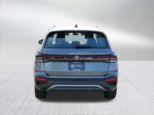 Platinum Gray Metallic 2025 Volkswagen Taos 1.5T S