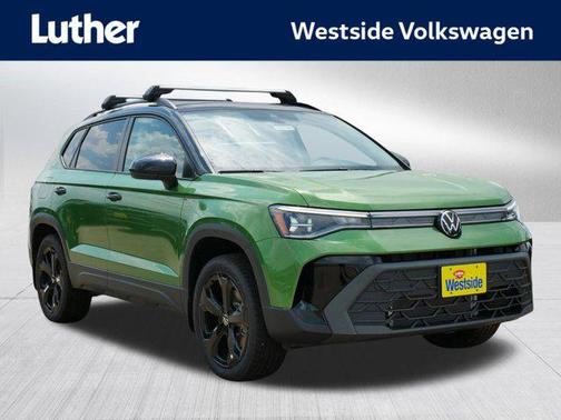 2025 Volkswagen Taos 1.5T SE Black