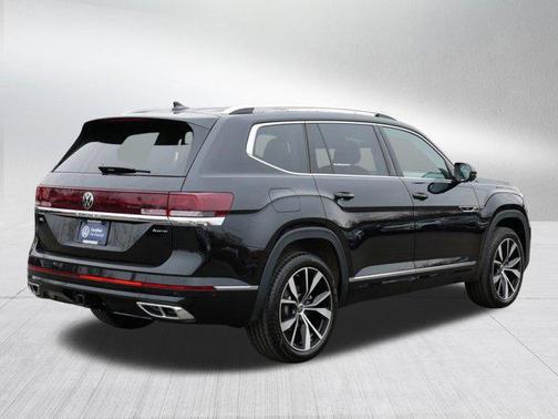 2025 Volkswagen Atlas 2.0T SEL Premium R-Line 4MOTION