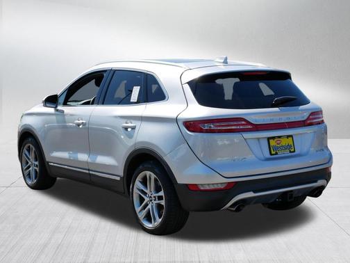 Ingot Silver Metallic 2015 Lincoln MKC Base