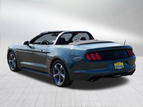2015 Ford Mustang V6