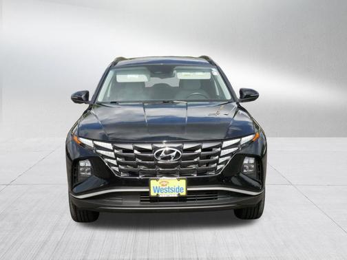 Black Pearl 2024 Hyundai TUCSON SEL