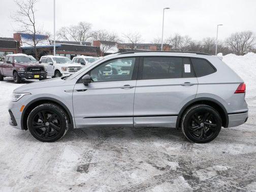 2024 Volkswagen Tiguan 2.0T SE R-Line Black 4MOTION