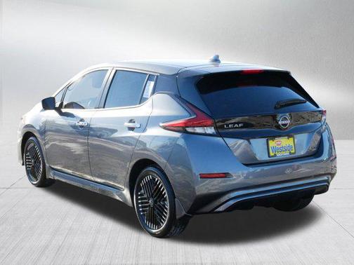 2024 Nissan Leaf SV PLUS