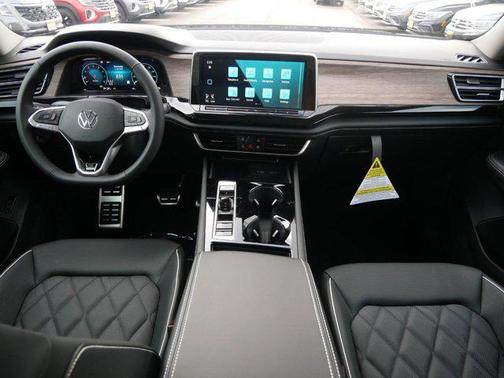 2025 Volkswagen Atlas 2.0T SEL Premium R-Line 4MOTION