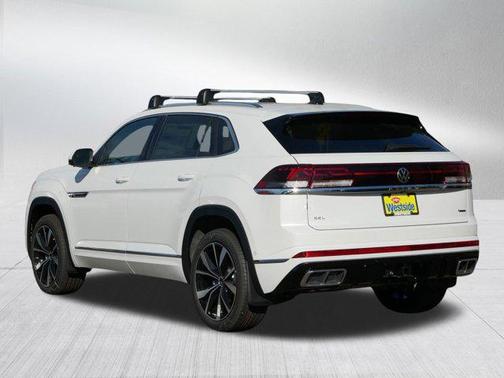 2026 Volkswagen Atlas Cross Sport 2.0T SEL Premium