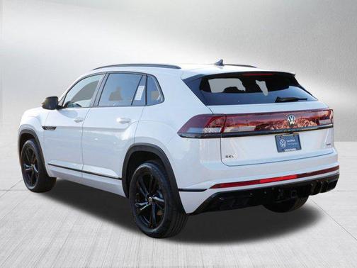 2025 Volkswagen Atlas Cross Sport 2.0T SEL