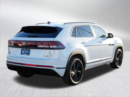 2025 Volkswagen Atlas Cross Sport 2.0T SEL