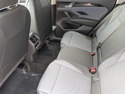 Platinum Gray Metallic 2026 Volkswagen Tiguan 2.0T SE 4MOTION