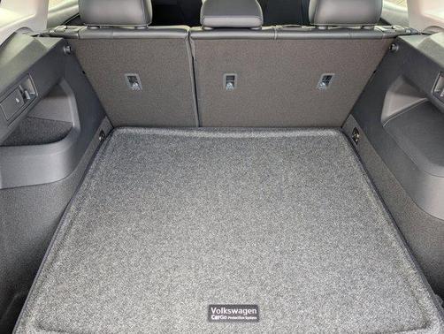 Platinum Gray Metallic 2026 Volkswagen Tiguan 2.0T SE 4MOTION