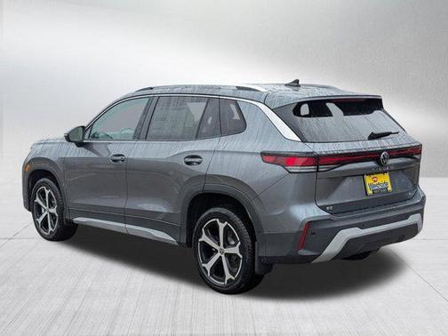 Platinum Gray Metallic 2026 Volkswagen Tiguan 2.0T SE 4MOTION
