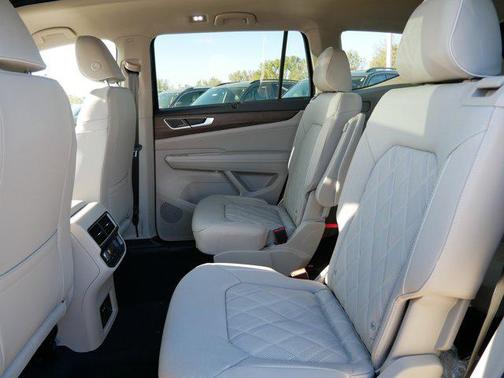 2026 Volkswagen Atlas 2.0T SEL Premium R-Line 4MOTION