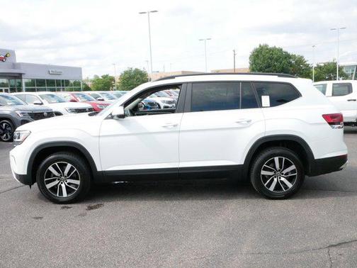 2022 Volkswagen Atlas 2.0T SE