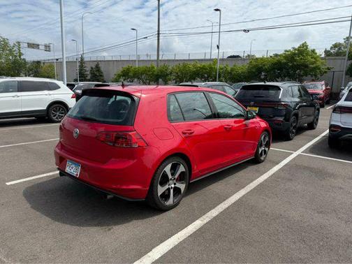 2017 Volkswagen Golf GTI 2.0T Autobahn 4-Door
