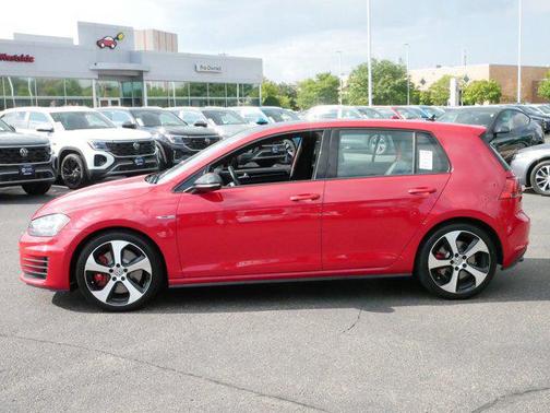 2017 Volkswagen Golf GTI 2.0T Autobahn 4-Door