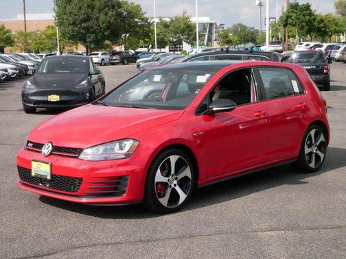 2017 Volkswagen Golf GTI 2.0T Autobahn 4-Door