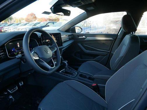 2025 Volkswagen Jetta 1.5T Sport