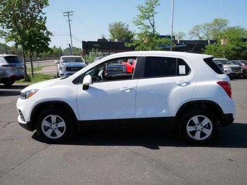 2022 Chevrolet Trax LS