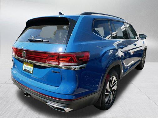 2025 Volkswagen Atlas 2.0T SE w/Technology 4MOTION