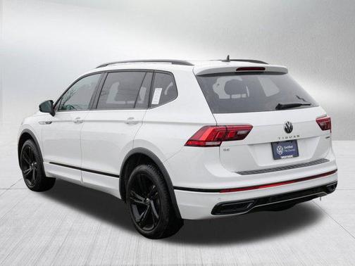 2023 Volkswagen Tiguan 2.0T SE R-Line Black 4MOTION