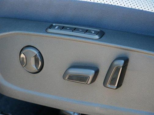 2025 Volkswagen ID.4 Pro S Plus