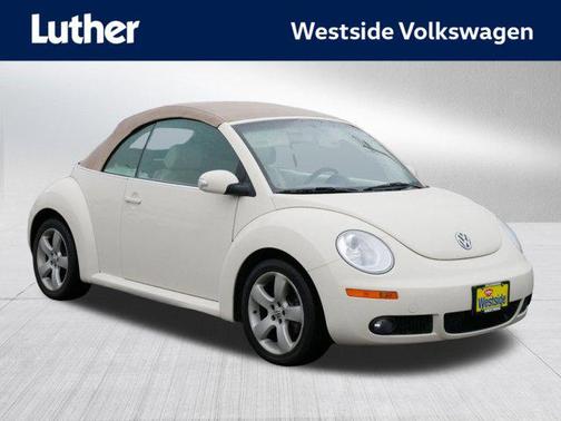 2006 Volkswagen New Beetle 2.5