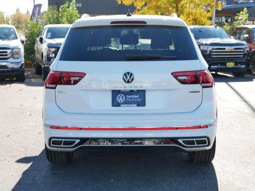 2022 Volkswagen Tiguan 2.0T SEL R-Line 4MOTION