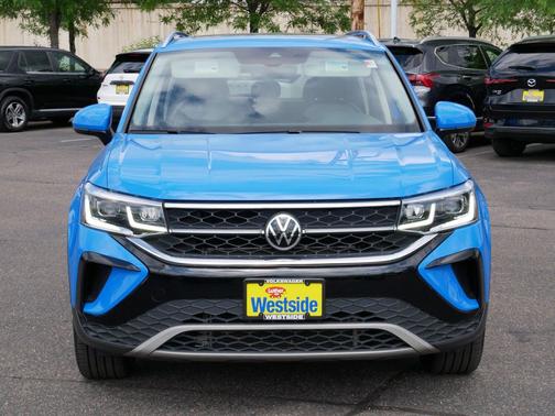 Cornflower Blue 2022 Volkswagen Taos 1.5T SEL