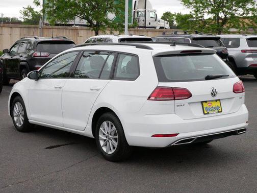 2018 Volkswagen Golf SportWagen TSI S