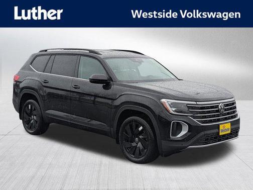 Deep Black Pearl 2026 Volkswagen Atlas 2.0T SE w/Technology 4MOTION