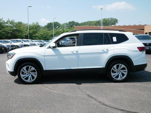 2023 Volkswagen Atlas 3.6L SE w/Technology
