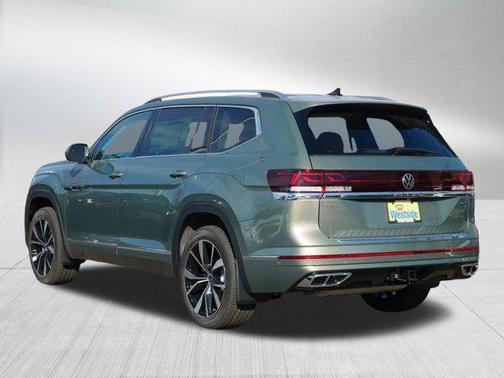 Avocado Green Pearl 2026 Volkswagen Atlas 2.0T SEL Premium R-Line 4MOTION
