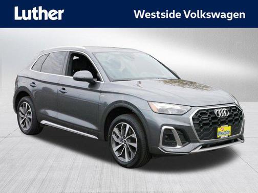 2022 Audi Q5 45 S line Premium Plus
