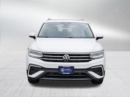 Opal White Pearl 2023 Volkswagen Tiguan 2.0T SE 4MOTION