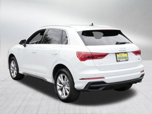 2024 Audi Q3 45 S line Premium Plus