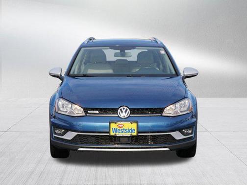 2017 Volkswagen Golf Alltrack TSI SE