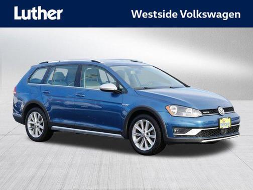 2017 Volkswagen Golf Alltrack TSI SE