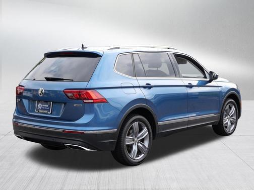 Silk Blue Metallic 2020 Volkswagen Tiguan 2.0T SEL