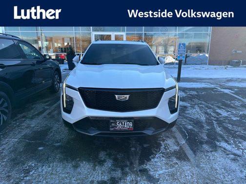 2024 Cadillac XT4 Sport