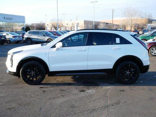 2024 Cadillac XT4 Sport