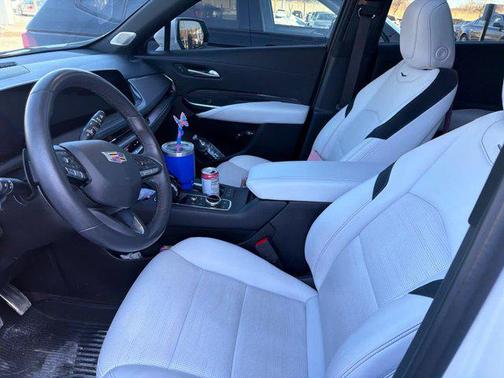 2024 Cadillac XT4 Sport