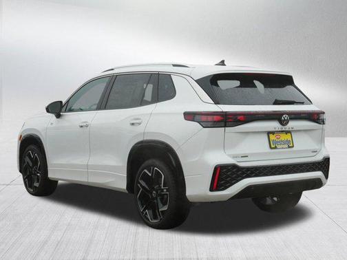 2026 Volkswagen Tiguan 2.0T SEL R-Line 4MOTION