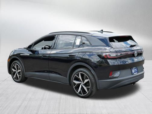 Deep Black Pearl 2023 Volkswagen ID.4 AWD Pro S