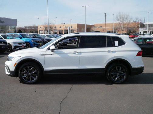 2023 Volkswagen Tiguan 2.0T SE 4MOTION