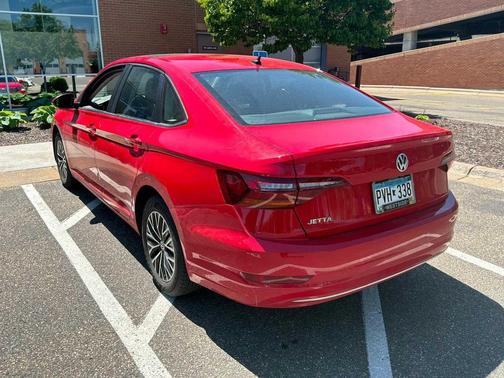 Tornado Red 2019 Volkswagen Jetta 1.4T SE