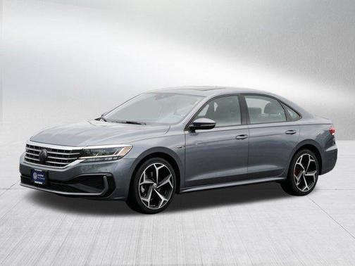 2021 Volkswagen Passat 2.0T R-Line