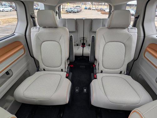 Pomelo Yellow 2025 Volkswagen ID. Buzz Pro S Plus with 4MOTION